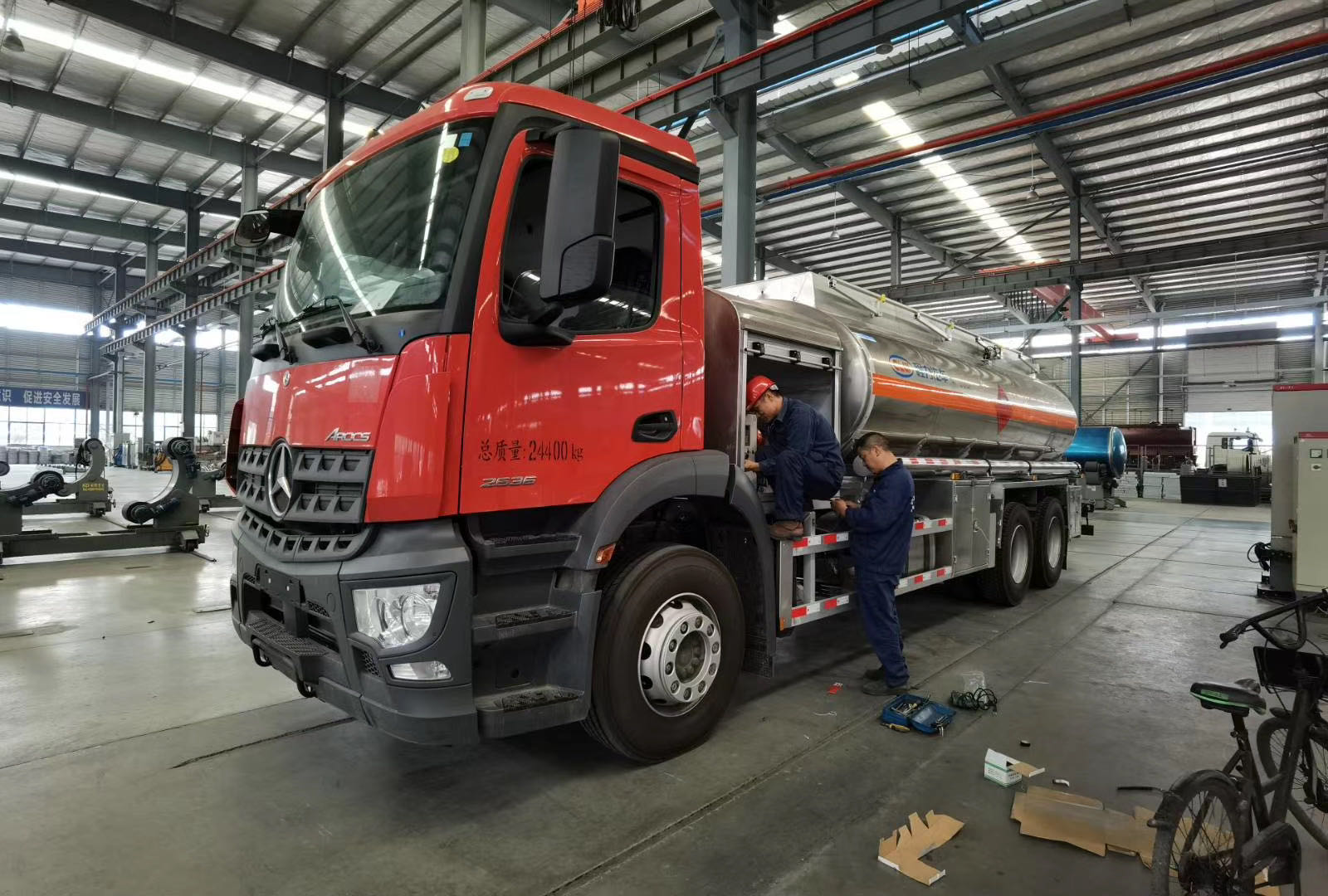 進(jìn)口奔馳運(yùn)油車，科技感完全不輸給S級！