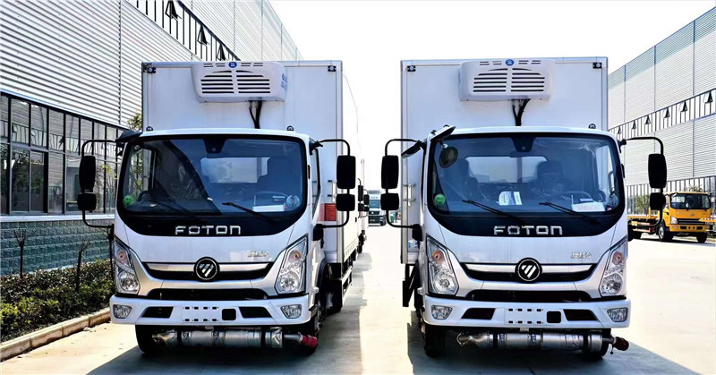四臺福田奧鈴速運(yùn)醫(yī)療廢物轉(zhuǎn)運(yùn)車發(fā)往四川
