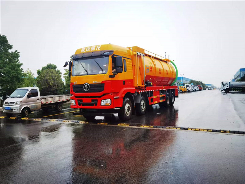 33方清洗吸污車(chē)廠家價(jià)格優(yōu)惠力度大