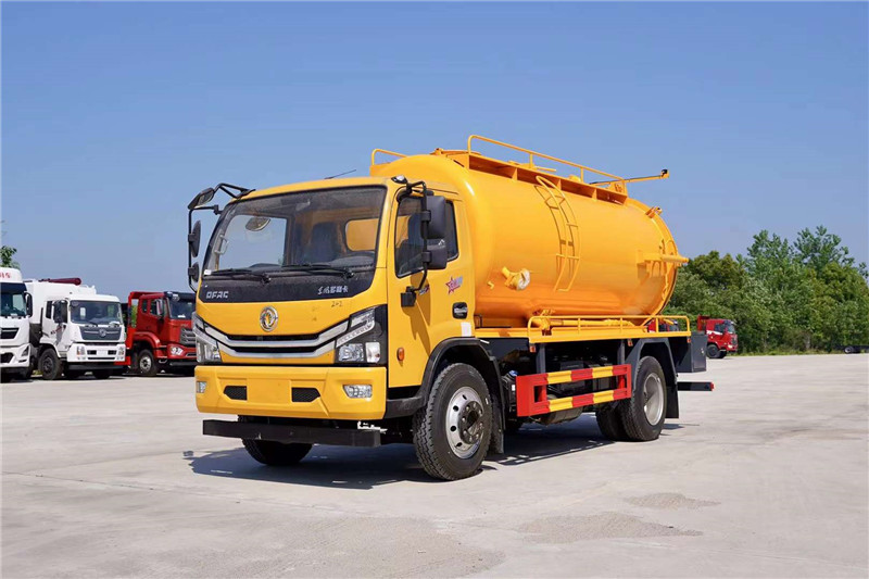 程力東風(fēng)11方清洗吸污車(chē)賺錢(qián)利器