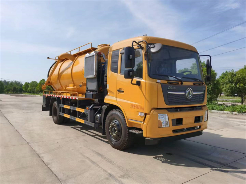 東風(fēng)天錦19方吸污車(chē)